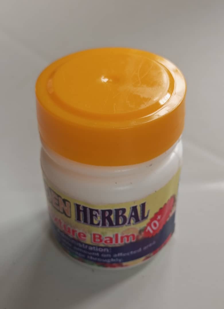 Golden Herbal Cure Balm 50g Jar – Natural Herbal Ointment for Skin Soothing, Muscle Relief & Moisturizing