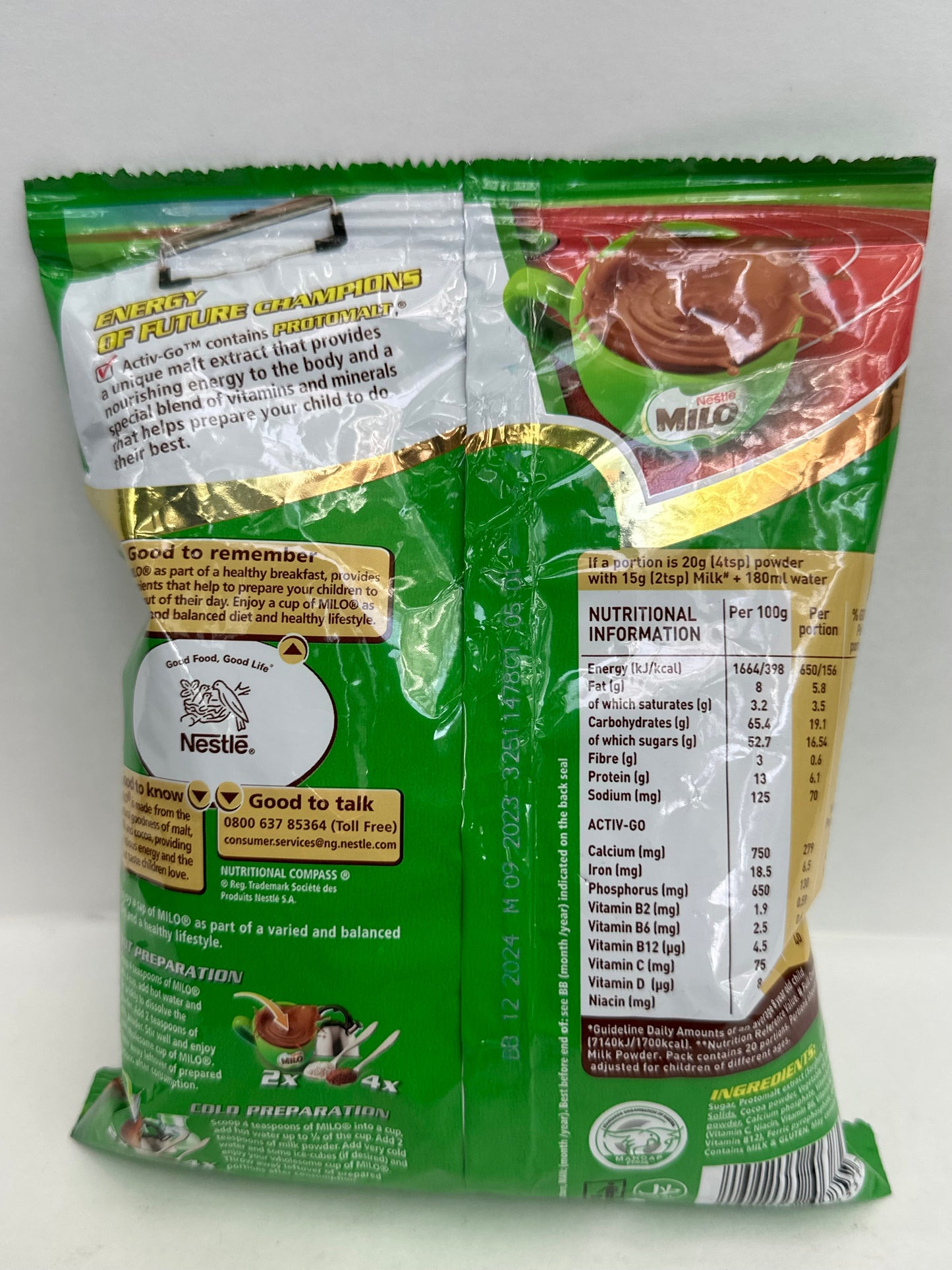 Nestlé Milo Chocolate Malted Beverage Powder Sachet 400g - Energizing Drink Mix for Hot or Cold Milk